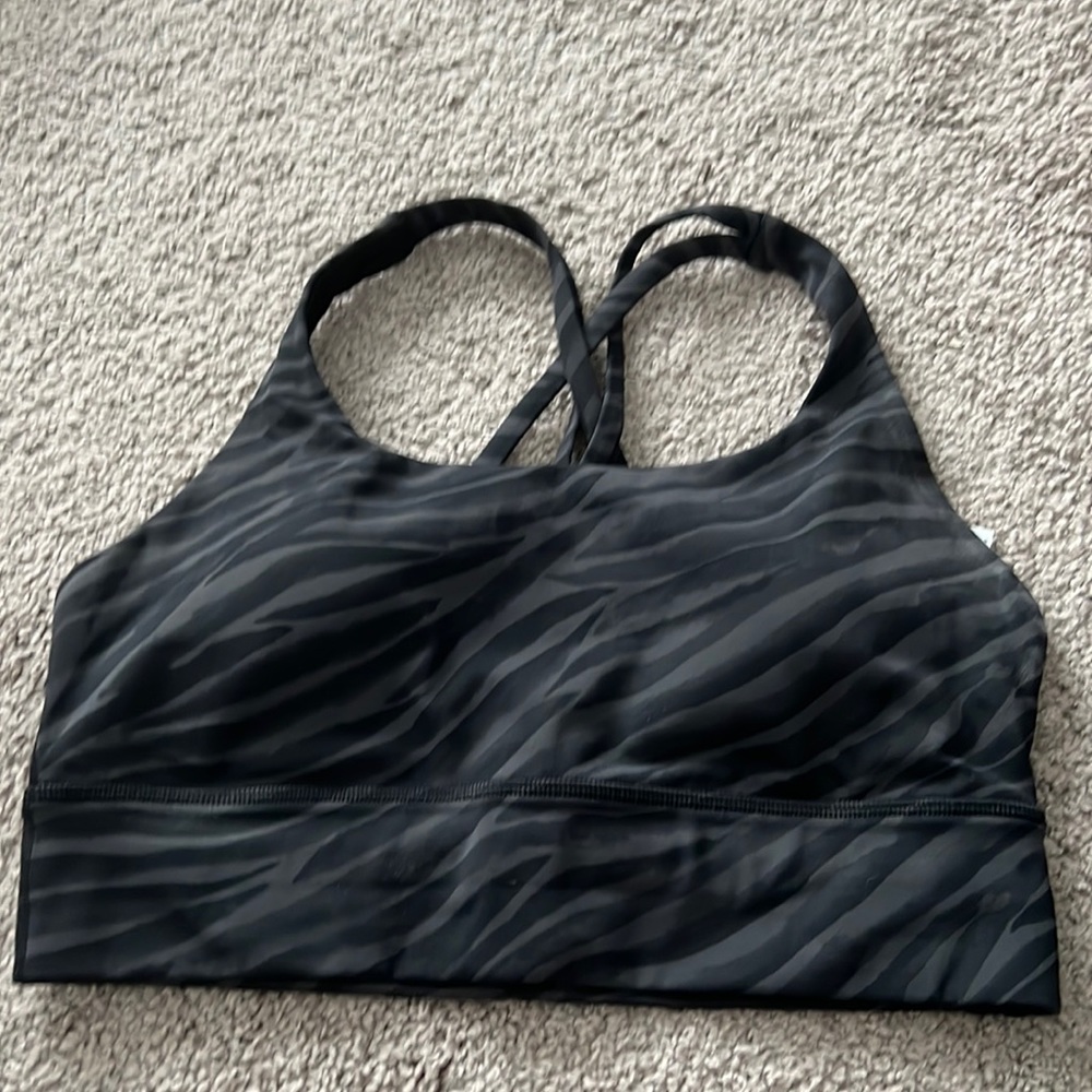 Lululemon bra size 8